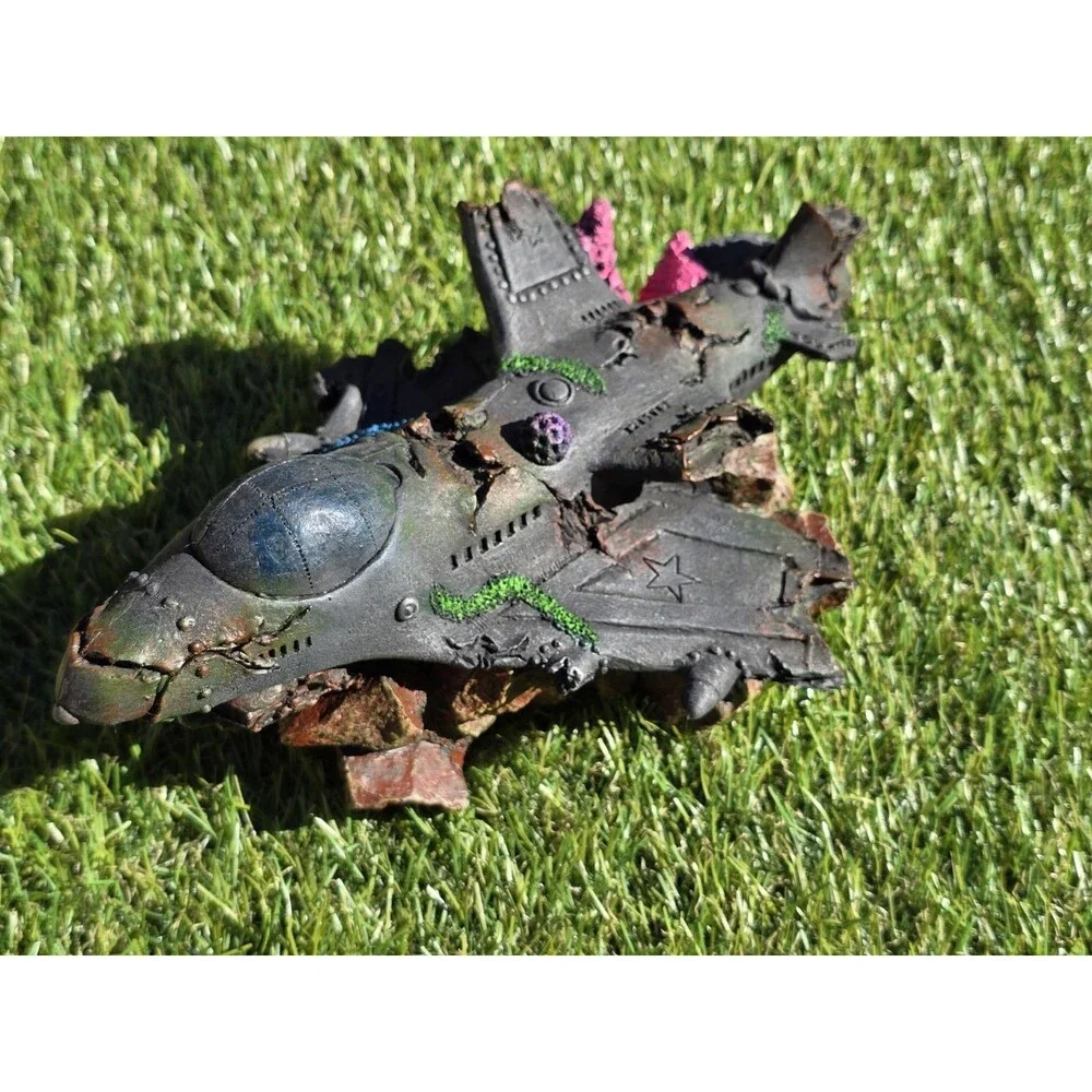 Poppy Pet & Aqua Sunken Wrecked Fighter Jet For Aquarium 10.5